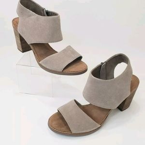 Toms Womens Majorica Heels Sandals 11 Natural Tan Suede Block Heel Zip Open Toe